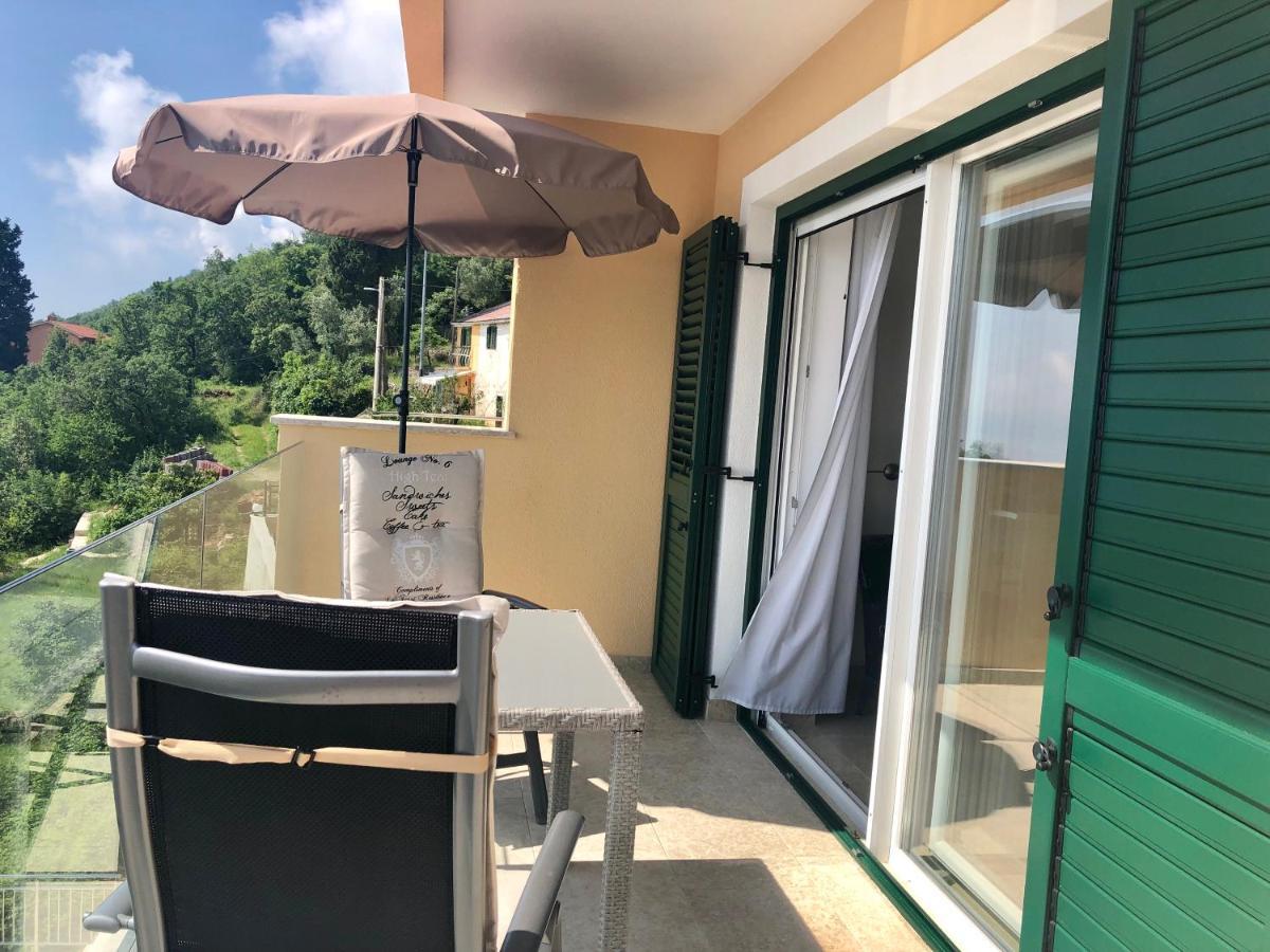 Villa Sabine Apartment Losinj Medveja Eksteriør billede