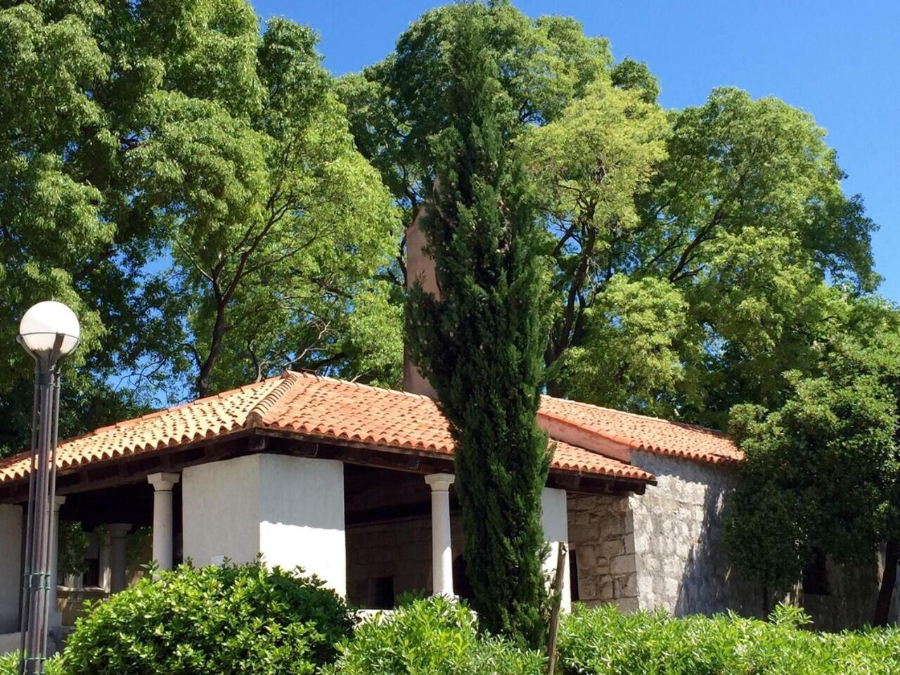 Villa Sabine Apartment Losinj Medveja Eksteriør billede